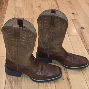 Ariat Sport Western Boots Size 9D and 9.5D